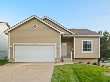 18217 Gertrude Street, Omaha, NE 68136