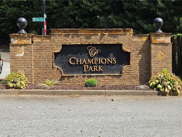 4810 Neal Ridge , Atlanta, GA 30349