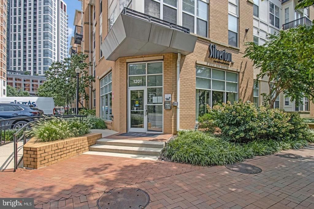 1201 E WEST HIGHWAY , SILVER SPRING, MD 20910