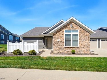 1733 Blackberry Lane , Unit 1733, Orrville, OH 44667