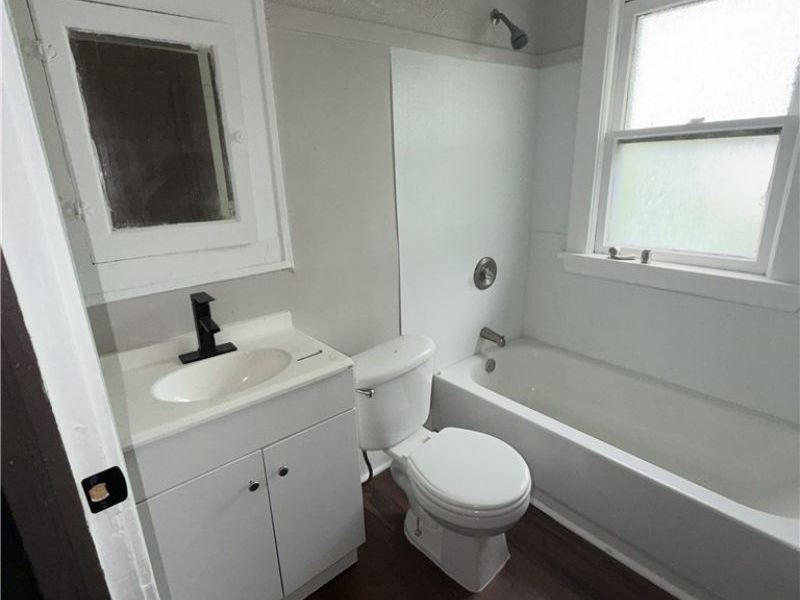 9400 Orleans Avenue, Cleveland, OH 44105 Photo 5