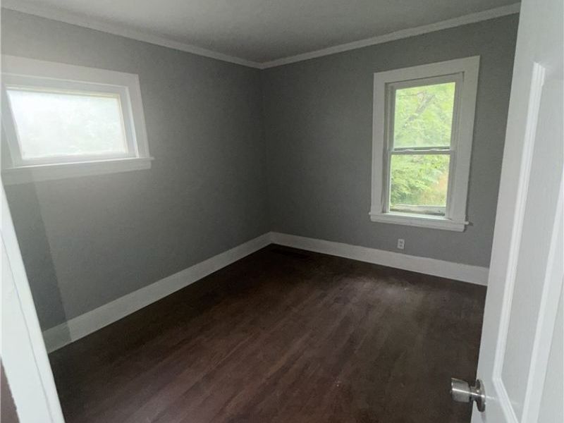 9400 Orleans Avenue, Cleveland, OH 44105 Photo 9