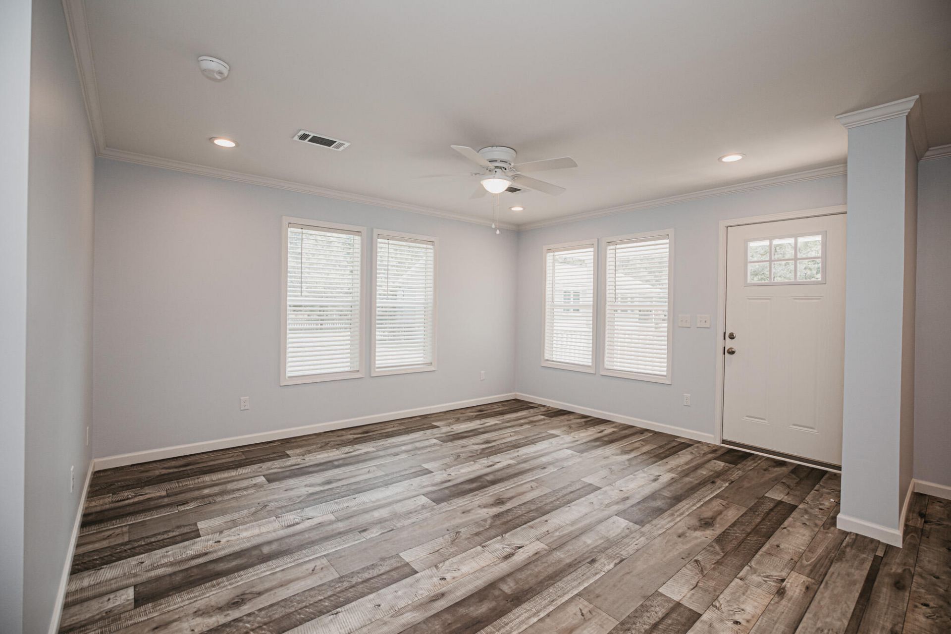 2956 Bobo Road Photo 5