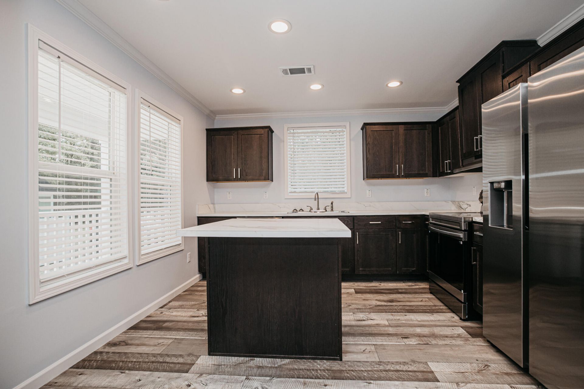 2956 Bobo Road Photo 6