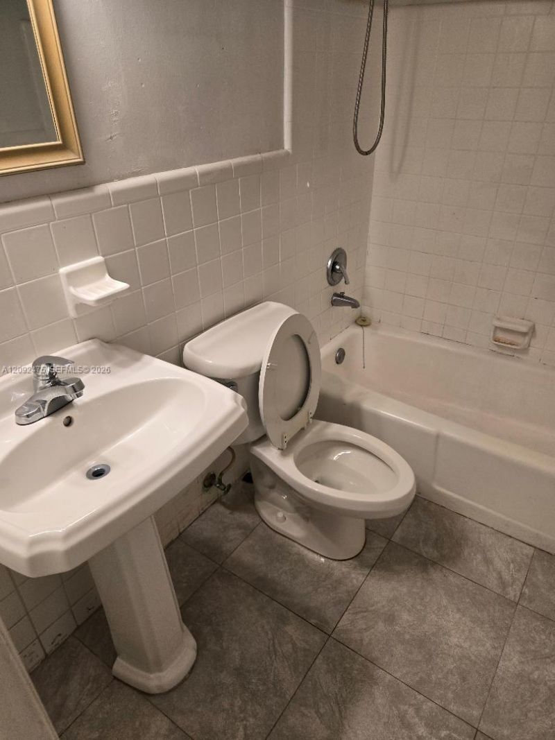 2838 Madison St, Unit 12, Hollywood, FL 33020 Photo