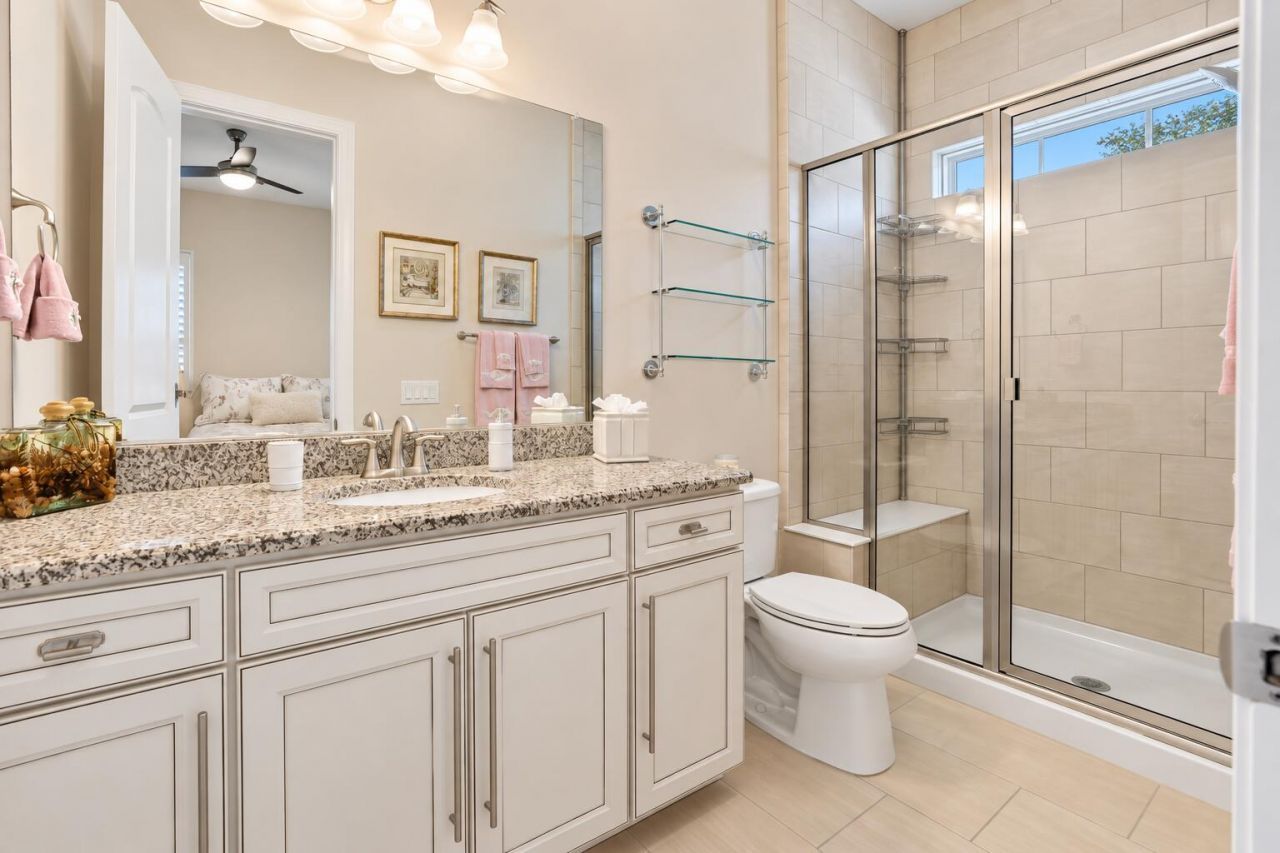 497 Four Seasons Boulevard Photo 28