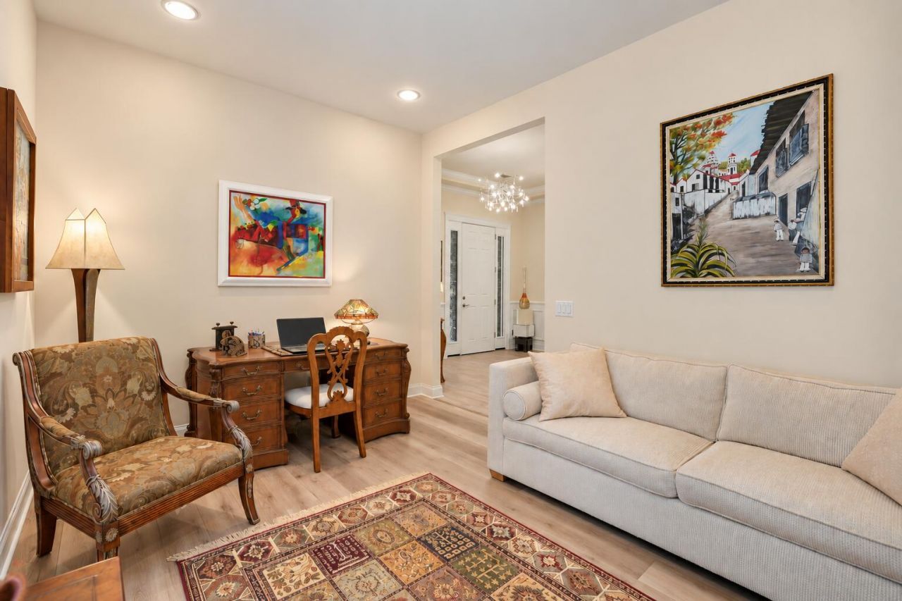 497 Four Seasons Boulevard Photo 29