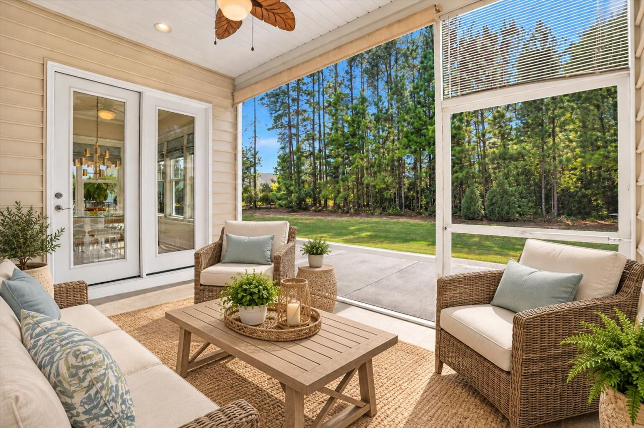 497 Four Seasons Boulevard Photo 33