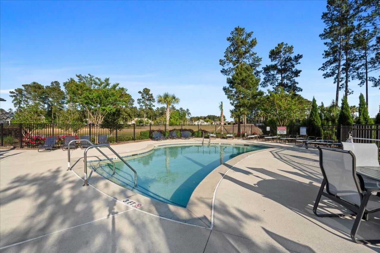 497 Four Seasons Boulevard Photo 52