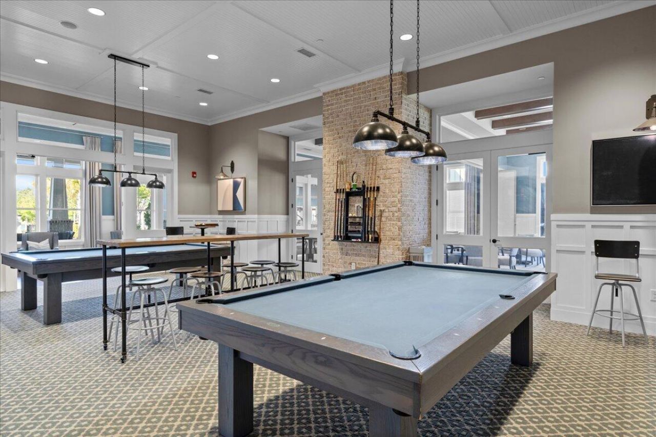 497 Four Seasons Boulevard Photo 60