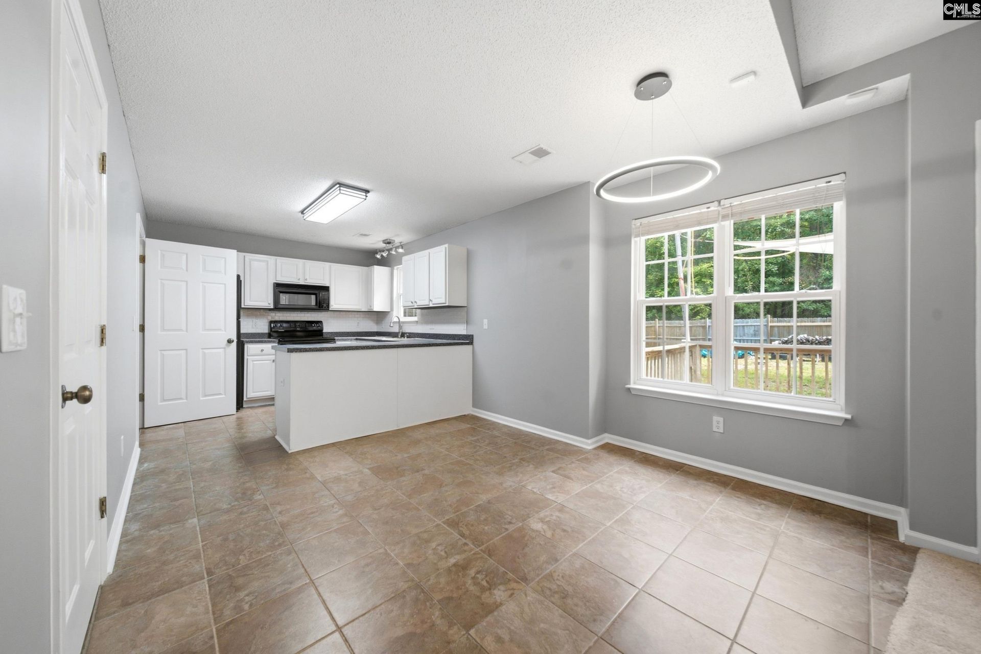 370 Grover Wilson Road  Photo 7