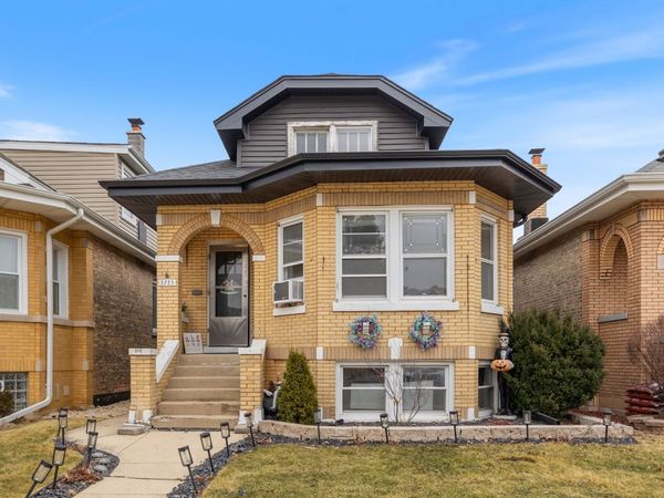3723 Home Avenue , Berwyn, IL 60402