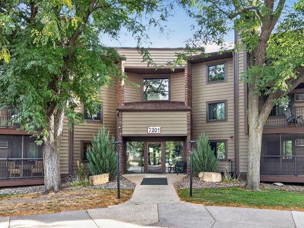 7301 W 101st Street , Unit 309, Bloomington, MN 55438
