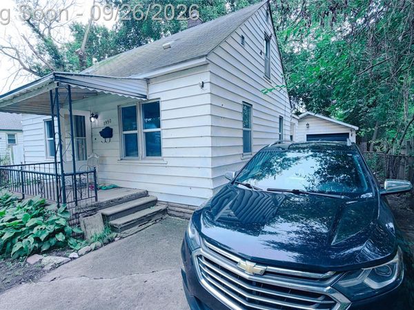 1950 Michael Avenue, Warren, Mi 48091
