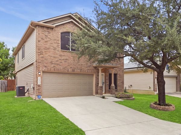 11211 Clusius, Helotes, TX 78023