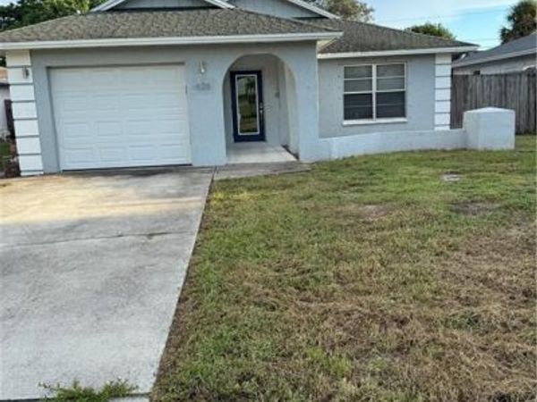 626 103rd AVE N, NAPLES, FL 34108