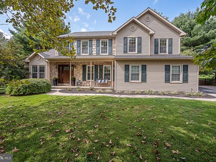 19 Oneida Court, Chester Springs, PA 19425 Main Photo