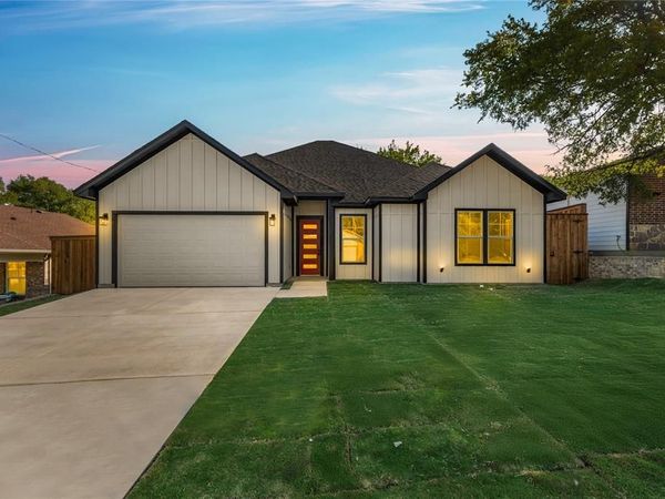 257 Billingslea Drive, Mansfield, TX 76063