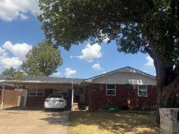 513 SW 69th Street, Oklahoma City, OK 73139