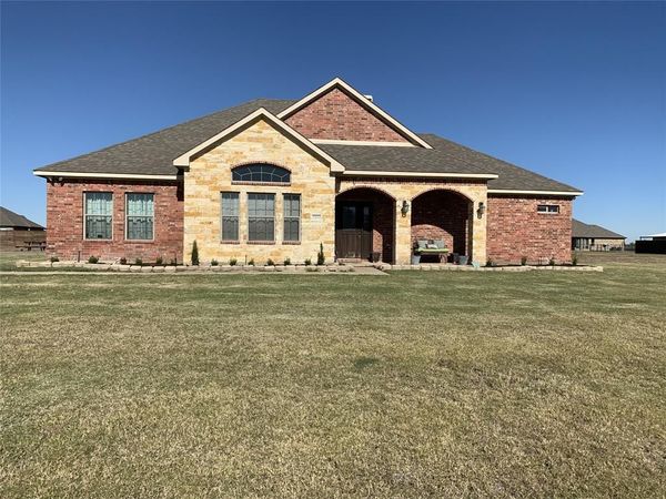 2700 Jessica Way Lane, Royse City, TX 75189