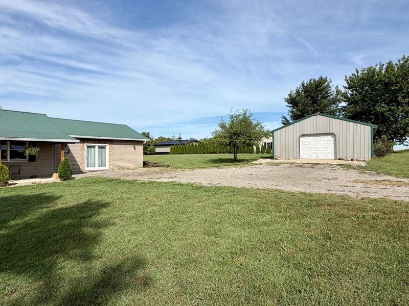 593 Clark Lane, Frankfort, OH 45628 Photo 3