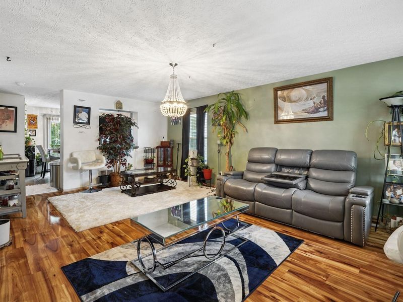 2962 Remington Ridge Road, Columbus, OH 43232 Photo 5