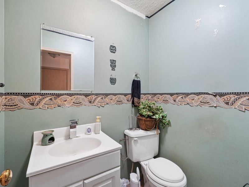 2962 Remington Ridge Road, Columbus, OH 43232 Photo 9