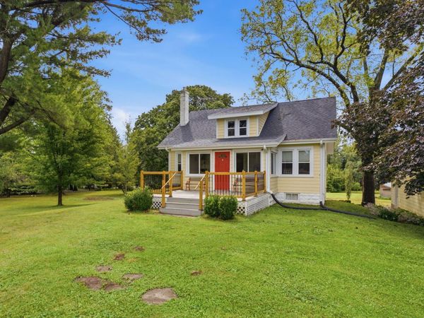 2103 SNUG HARBOR, Muscatine, IA 52761