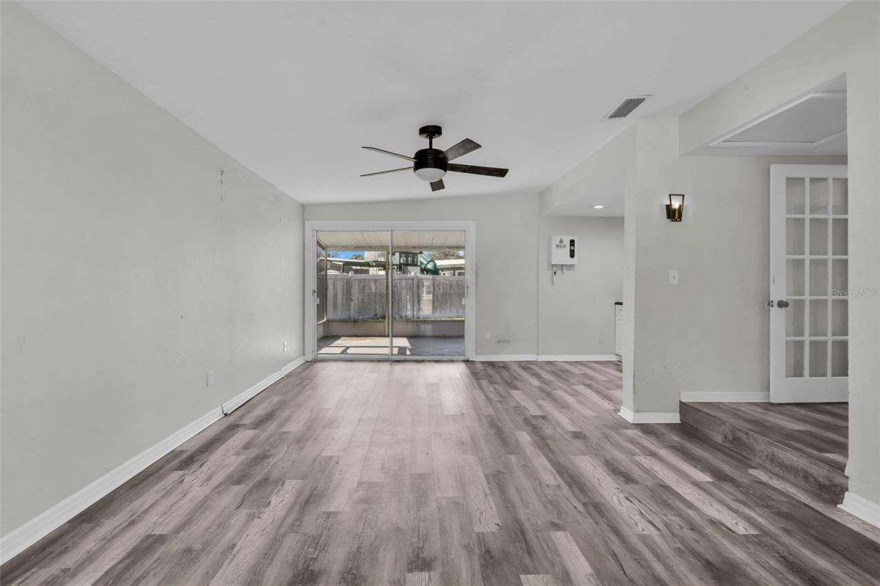 246 Magellan Drive, Sarasota, FL 34243 Photo