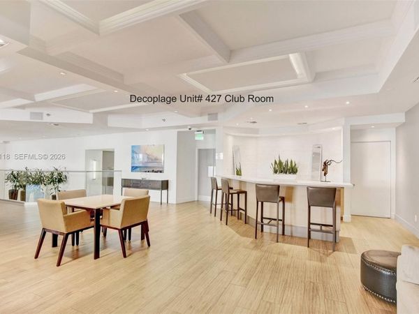 100 Lincoln Rd , Unit 427, Miami Beach, FL 33139