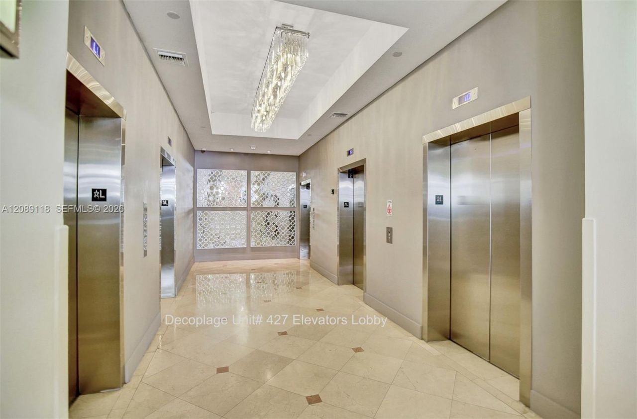 100 Lincoln Rd , Unit 427, Miami Beach, FL 33139 Photo