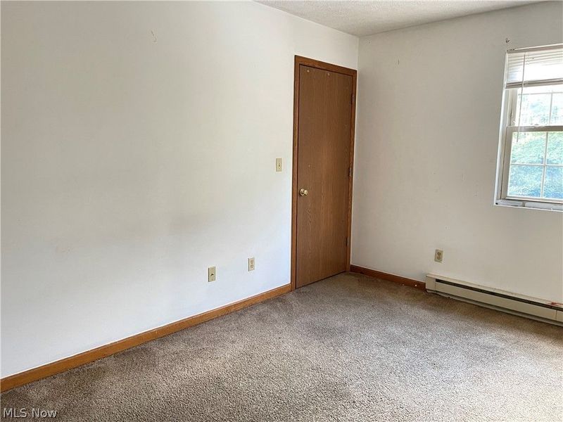 8 Sunrise Drive, Cambridge, OH 43725 Photo 10