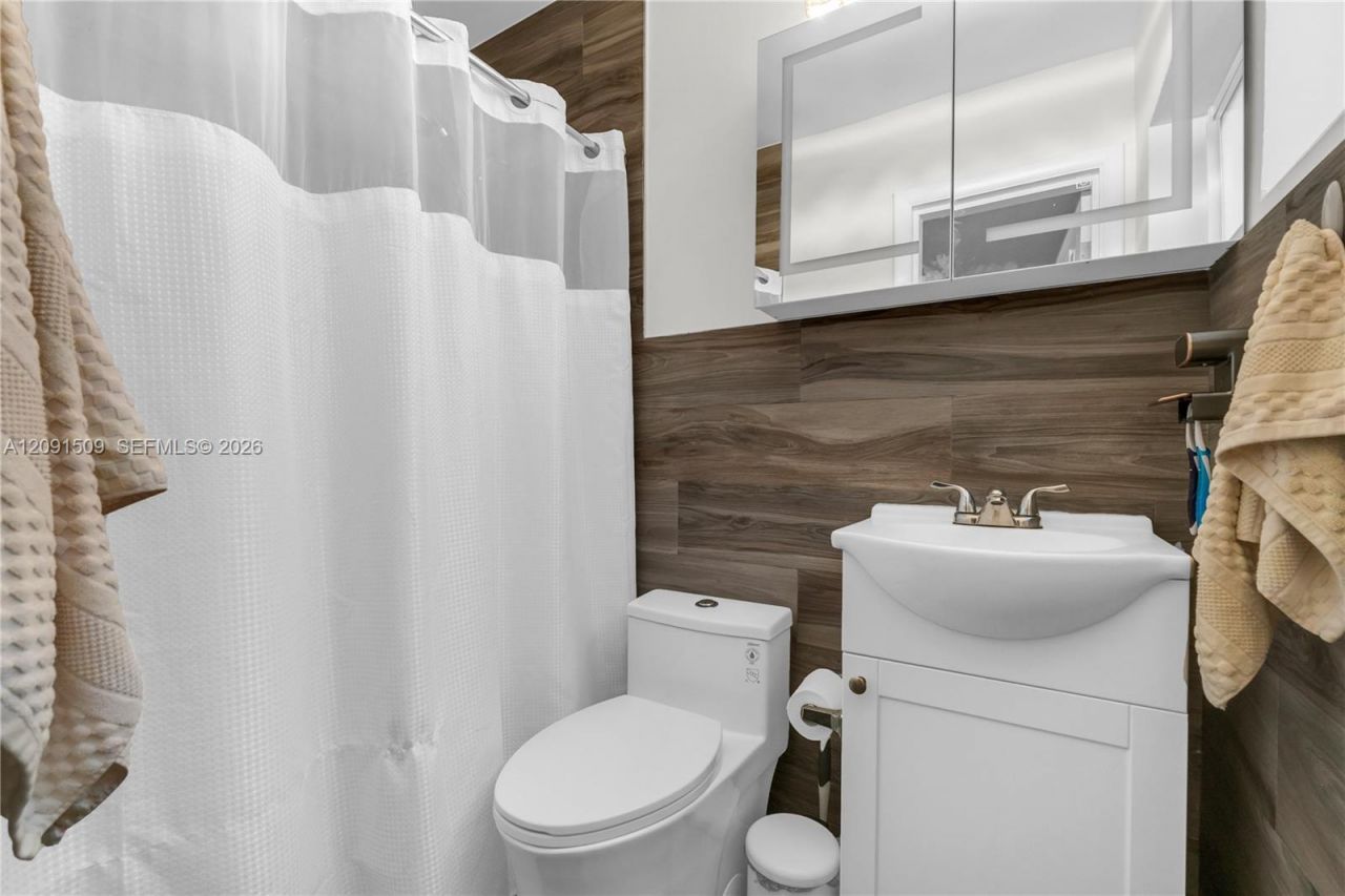 6551 Scott St, Hollywood, FL 33024 Photo