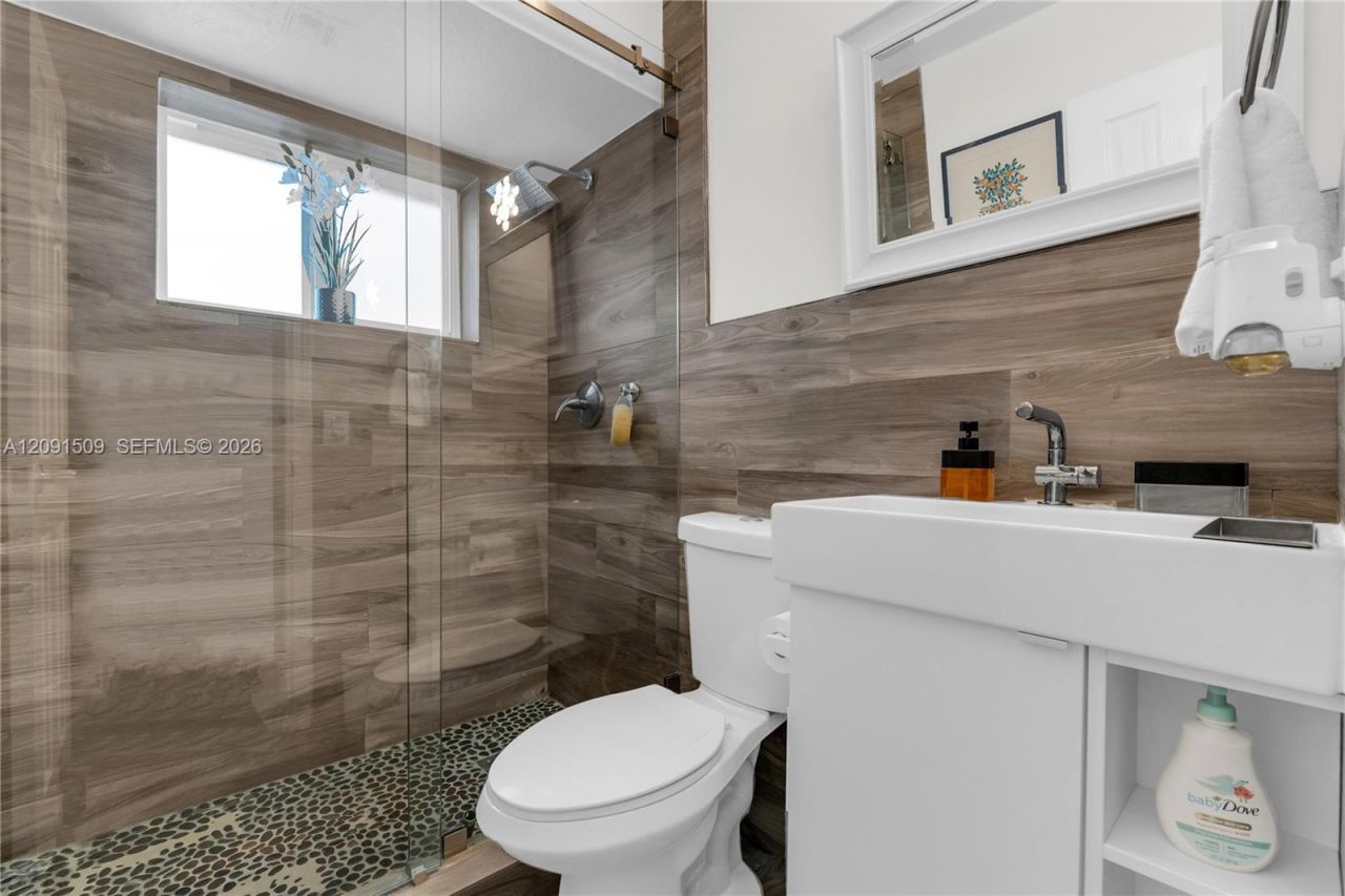 6551 Scott St, Hollywood, FL 33024 Photo