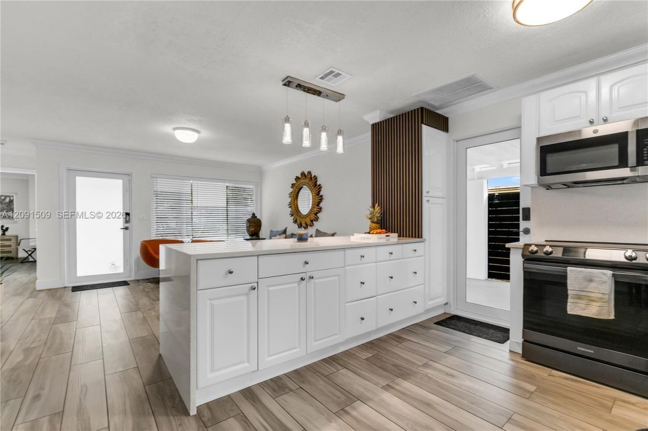 6551 Scott St, Hollywood, FL 33024 Photo