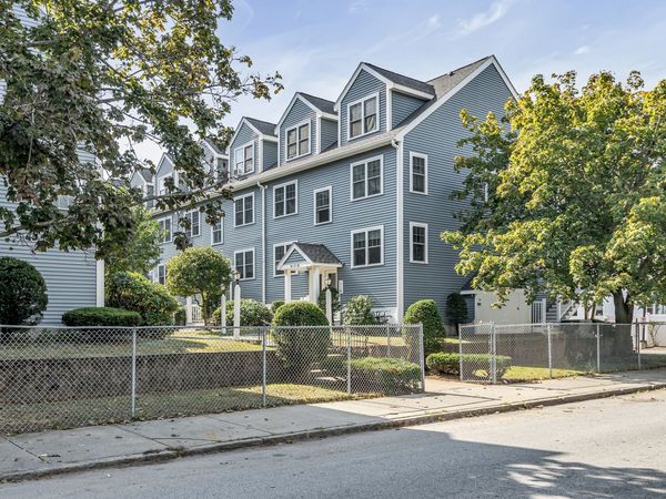 312 Water St, Unit 9, Lawrence, MA 01841
