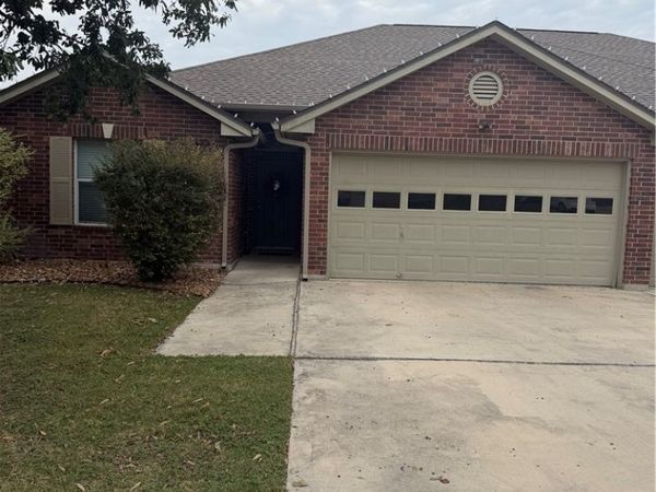 3020 Green Mountain Drive , New Braunfels, TX 78130