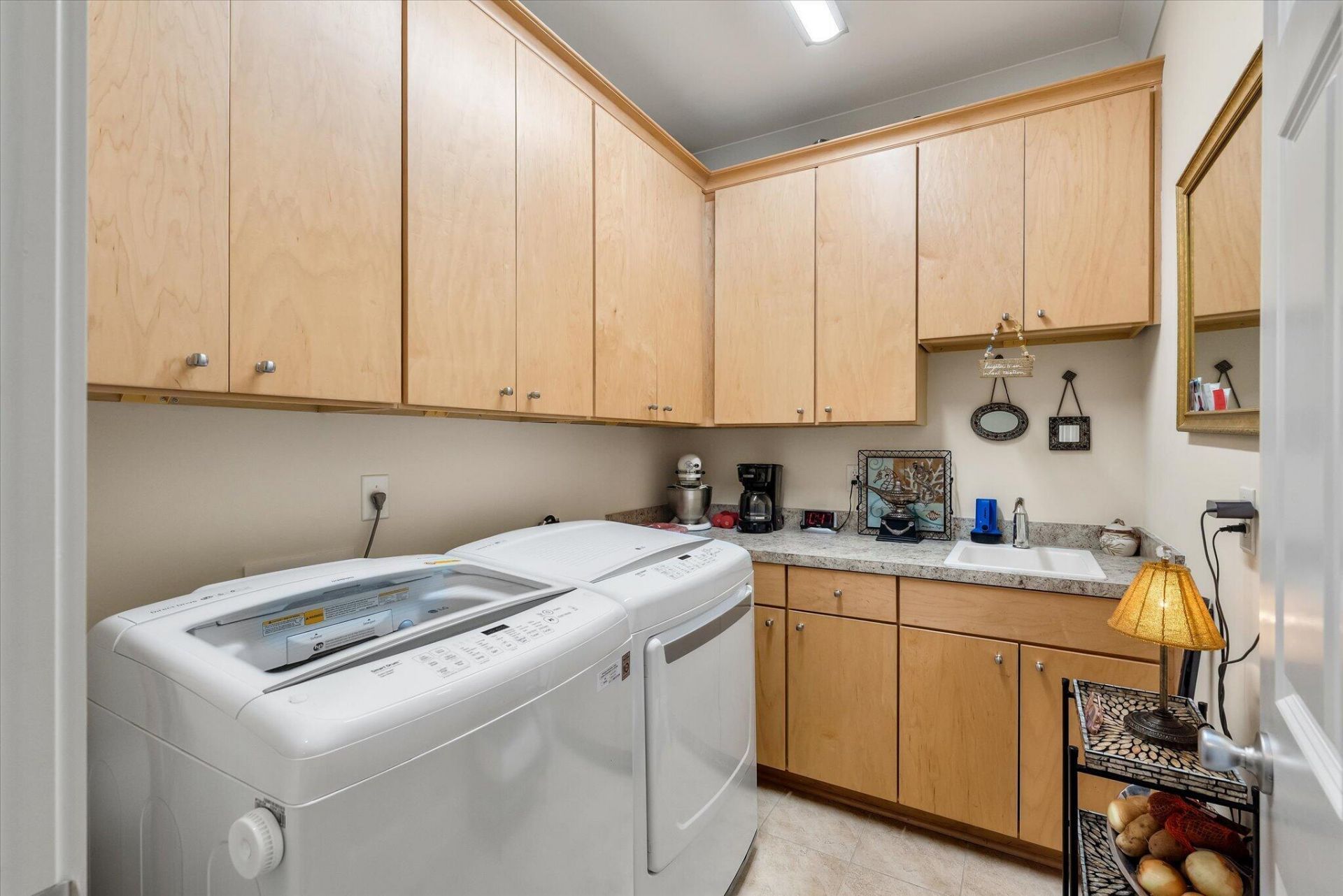 1198 Hitchfield Lane Photo 37