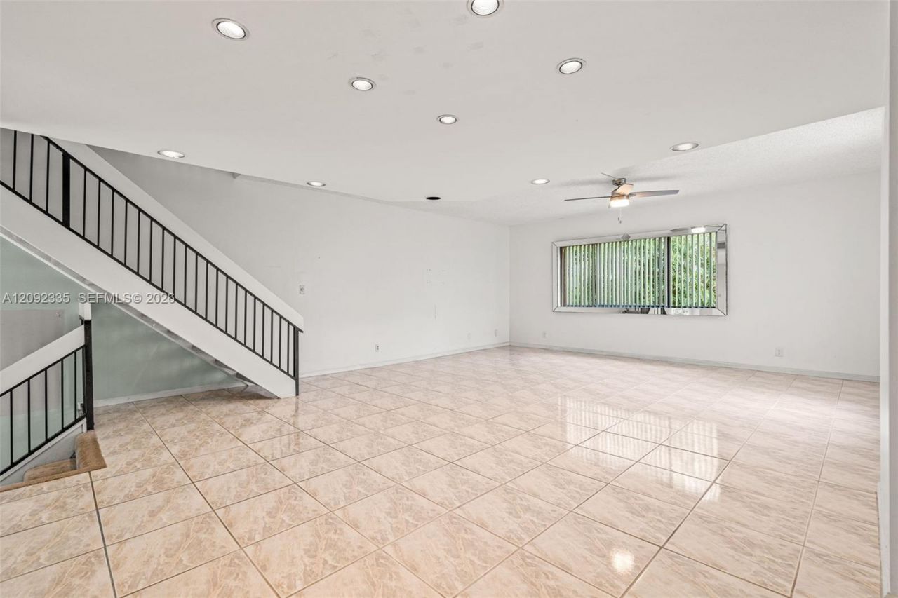 3225 NE 13th St , Unit 201, Pompano Beach, FL 33062 Photo