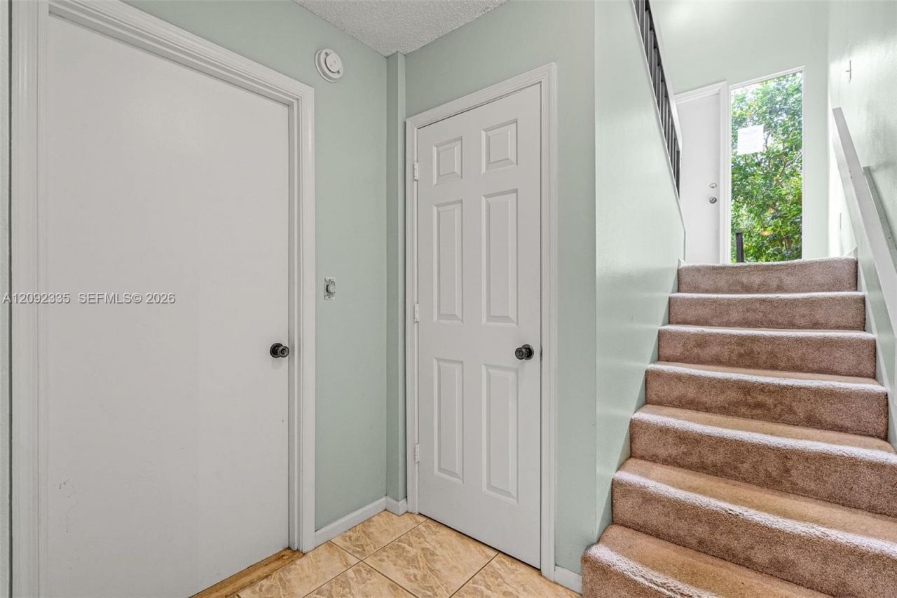 3225 NE 13th St , Unit 201, Pompano Beach, FL 33062 Photo
