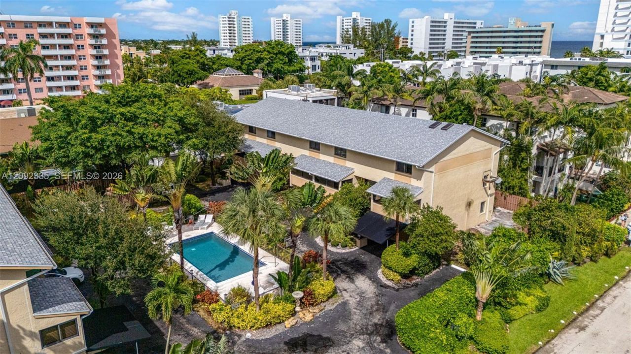 3225 NE 13th St , Unit 201, Pompano Beach, FL 33062 Photo