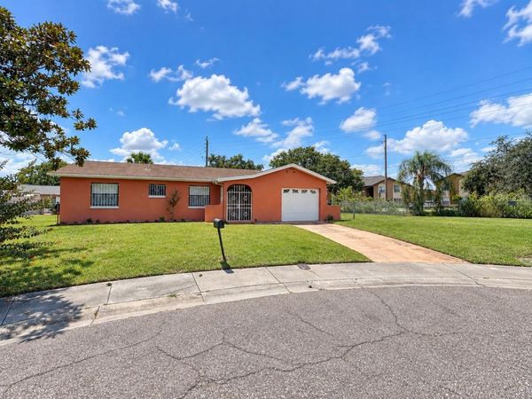 4068 CASTLEGATE DRIVE , ORLANDO, FL 32839