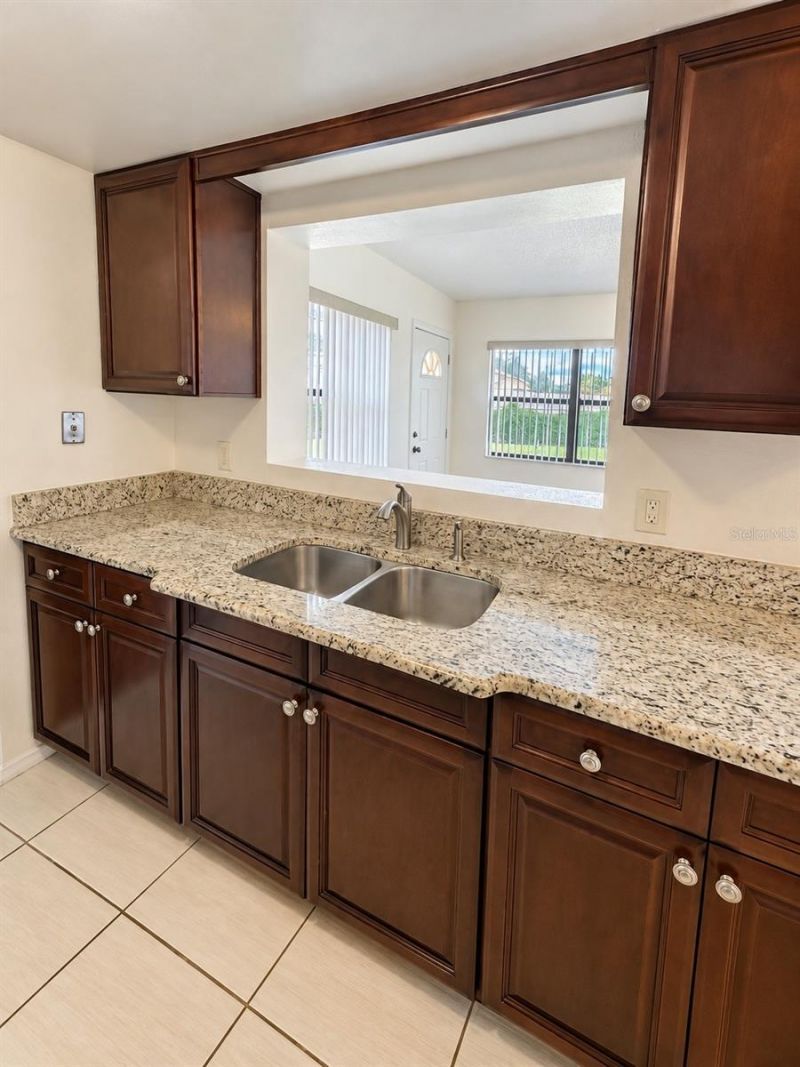 4068 Castlegate Drive, Orlando, FL 32839 Photo