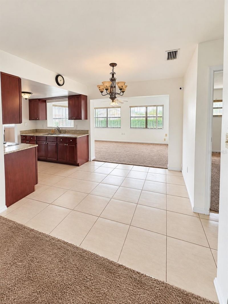 4068 Castlegate Drive, Orlando, FL 32839 Photo