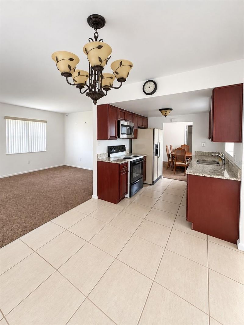 4068 Castlegate Drive, Orlando, FL 32839 Photo