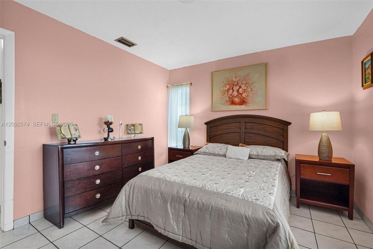 12334 SW 114th Ter, Miami, FL 33186 Photo