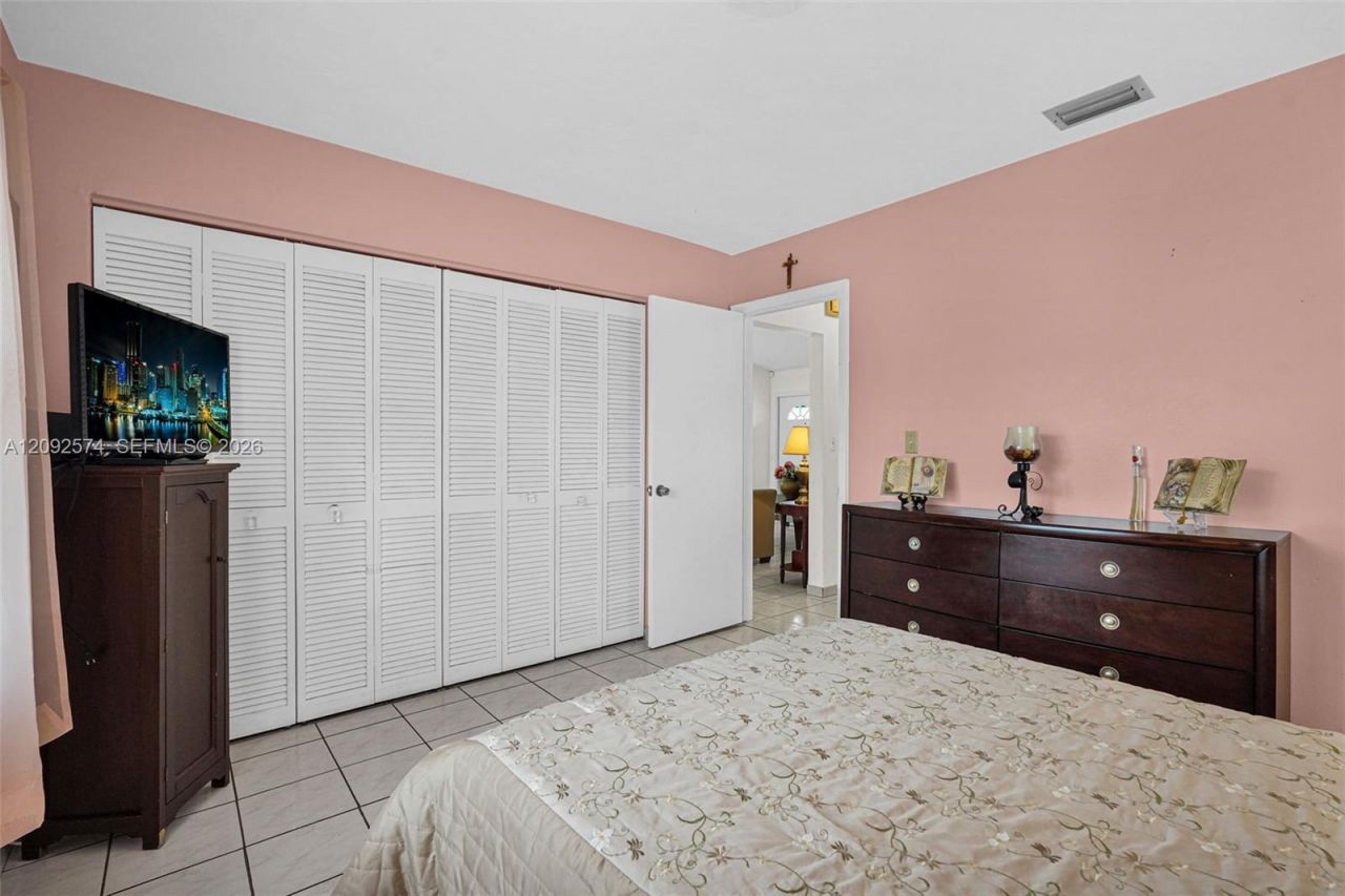 12334 SW 114th Ter, Miami, FL 33186 Photo