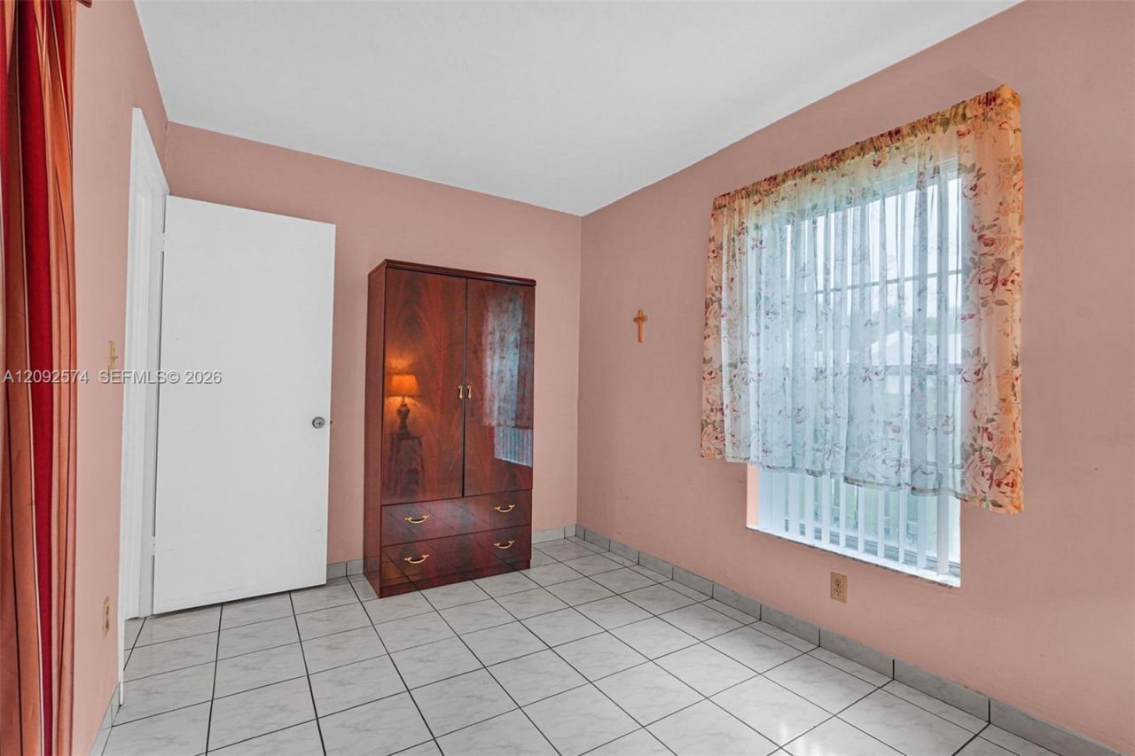 12334 SW 114th Ter, Miami, FL 33186 Photo