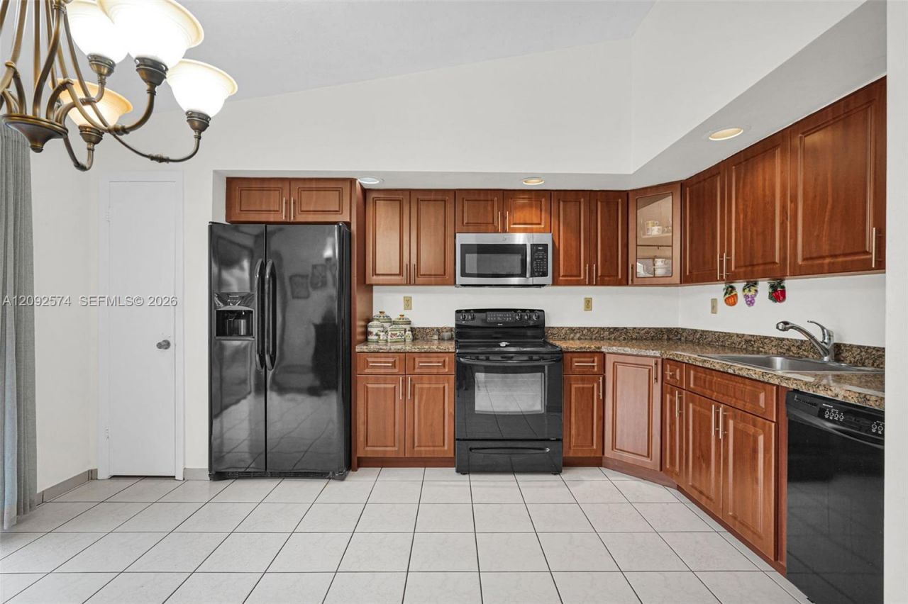 12334 SW 114th Ter, Miami, FL 33186 Photo