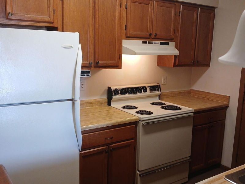 5885 Beechcroft Road, Unit 103, Columbus, OH 43229 Photo 7